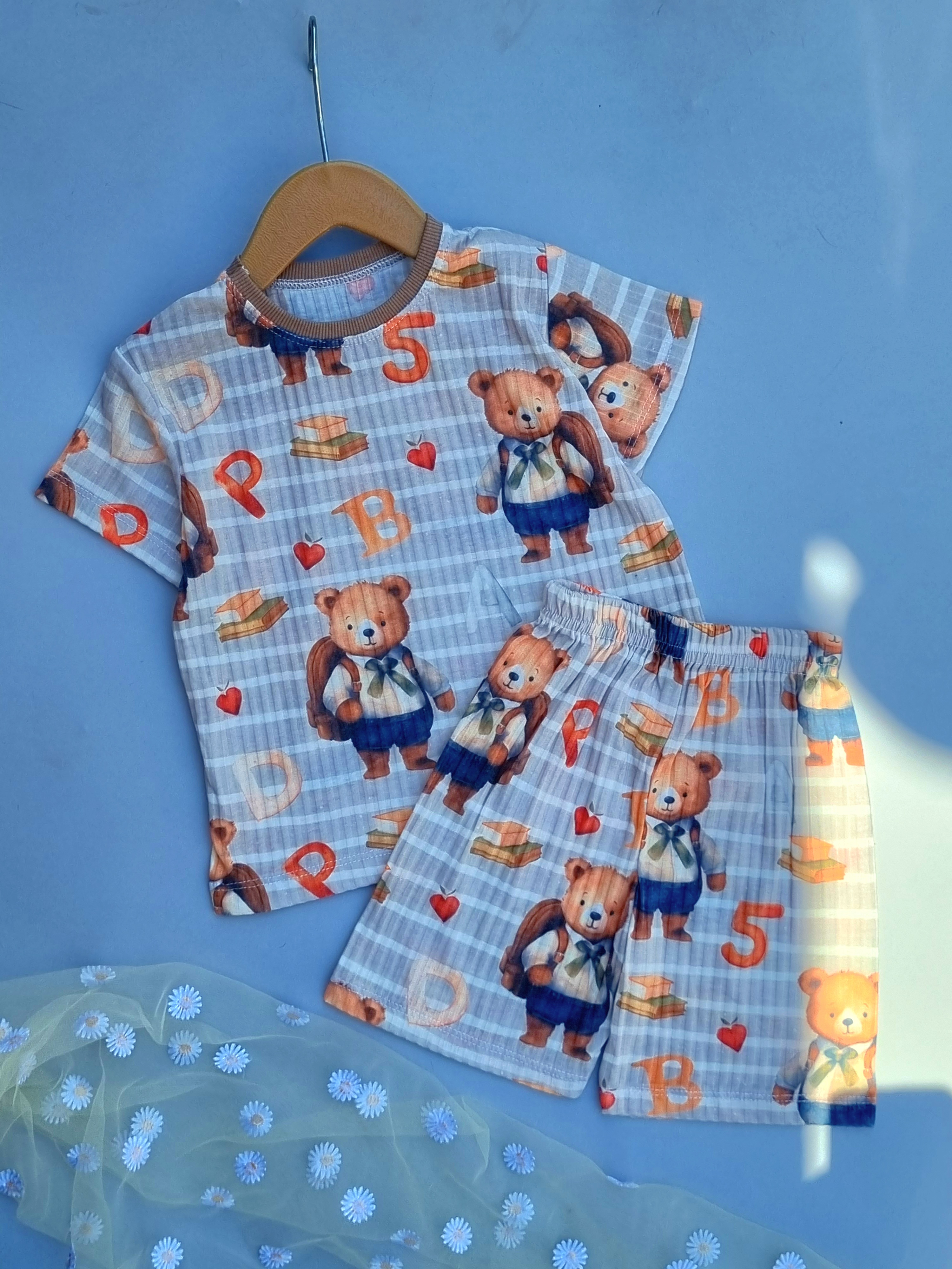 خرس کتاب خون